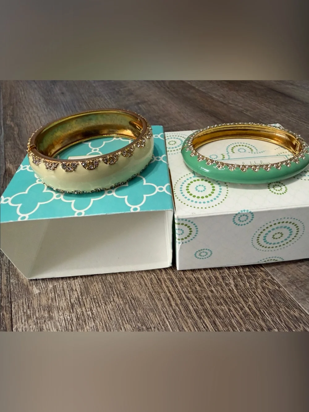 Stella & Dot Enamel Crystal Bangle Bracelet Set – Mint & Ivory - Picture 2 of 10